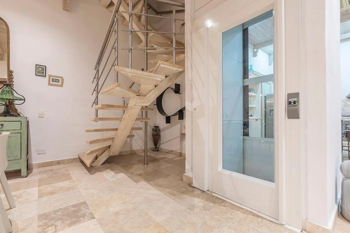 Townhouse Estancia Del Virrey In Walled City Cartagena Apartment