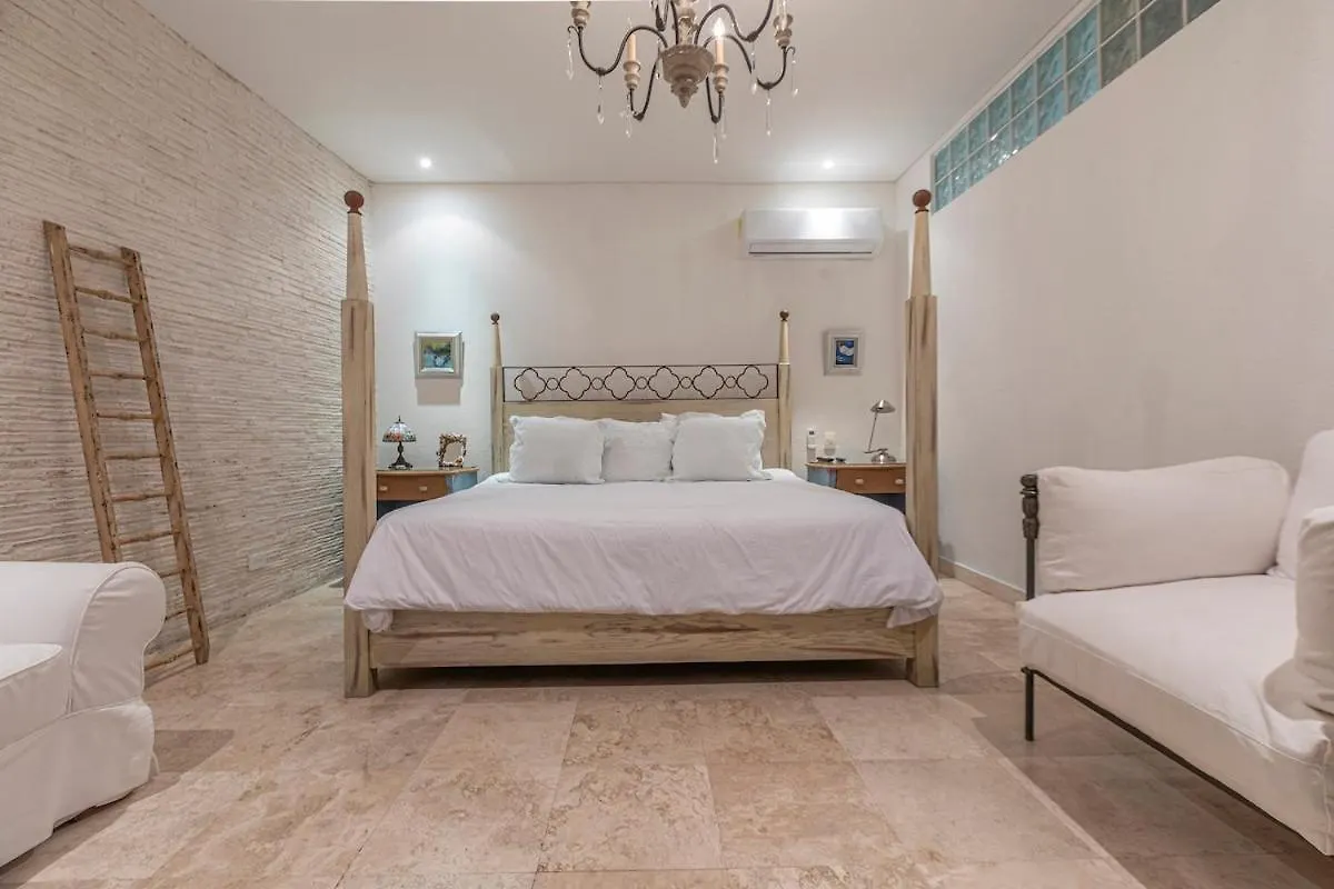 Townhouse Estancia Del Virrey In Walled City Cartagena Colombia